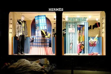 La misère à la porte du luxe